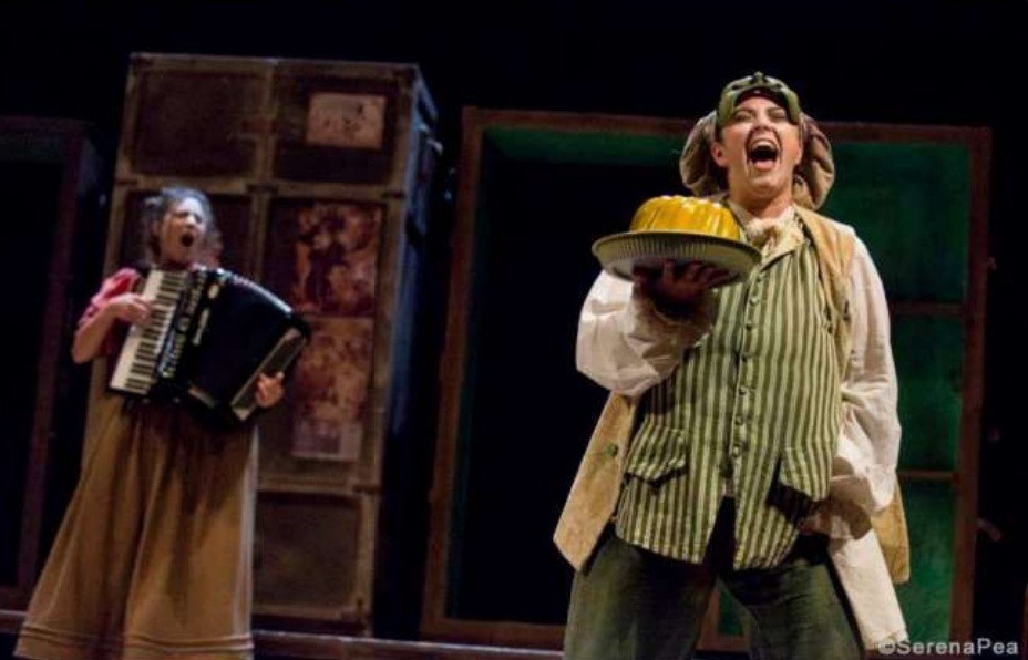 Foto di scena — Arlecchino, il servitore di due padroni (6/6)