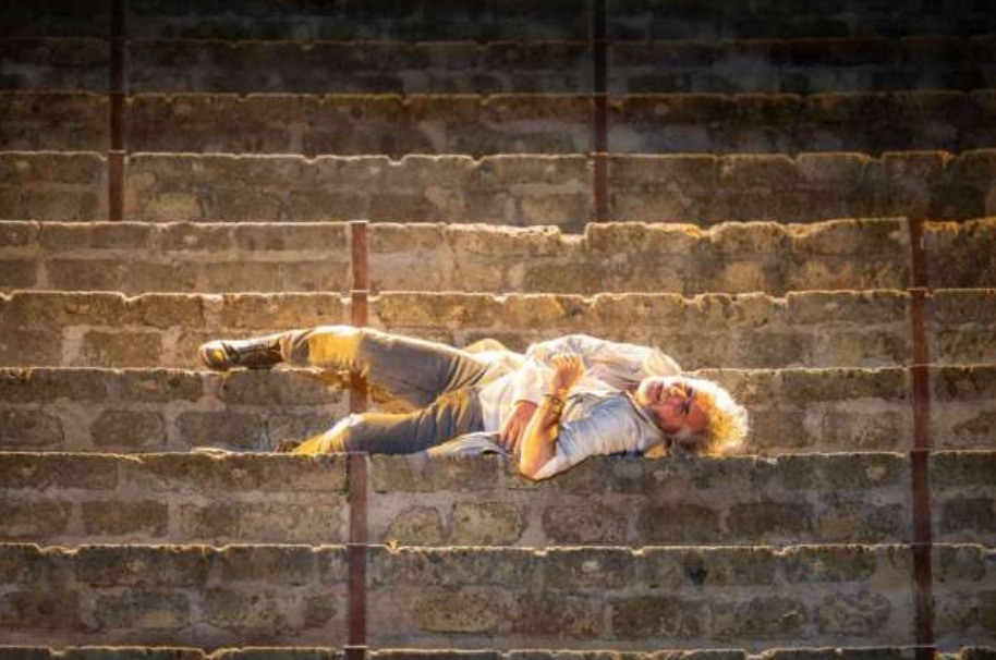 Foto di scena — Odissea cancellata (6/7)